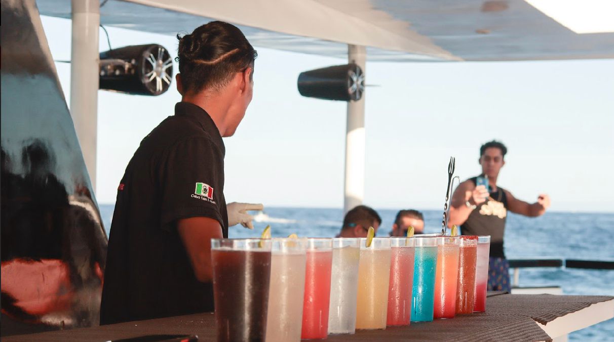 Catamaran Deja Vu 60ft – Private Experience in Cabo San Lucas (20% Deposit)