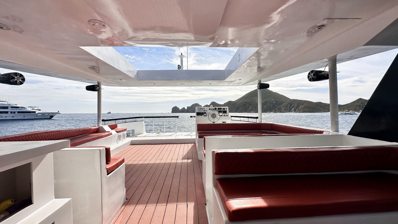 Catamaran Deja Vu 60ft – Private Experience in Cabo San Lucas (20% Deposit)