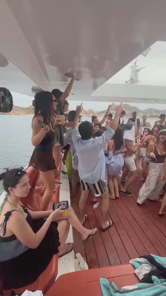 Catamaran Deja Vu 60ft – Private Experience in Cabo San Lucas (20% Deposit)